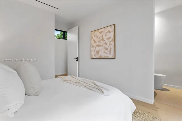 $3,295,000 | 2189 Southwest 24th Terrace, Miami, FL 33145