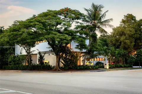 $3,295,000 | 2189 Southwest 24th Terrace, Miami, FL 33145