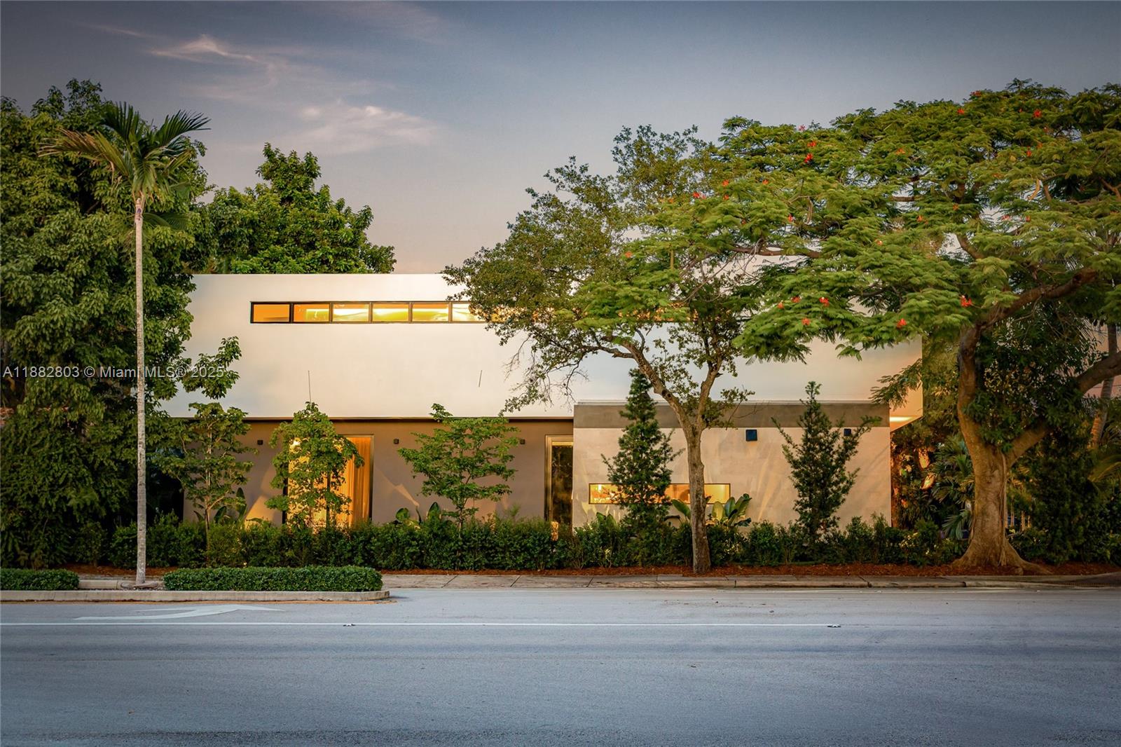 2189 Southwest 24th Terrace Miami, FL 33145 - Photo 9 of 66