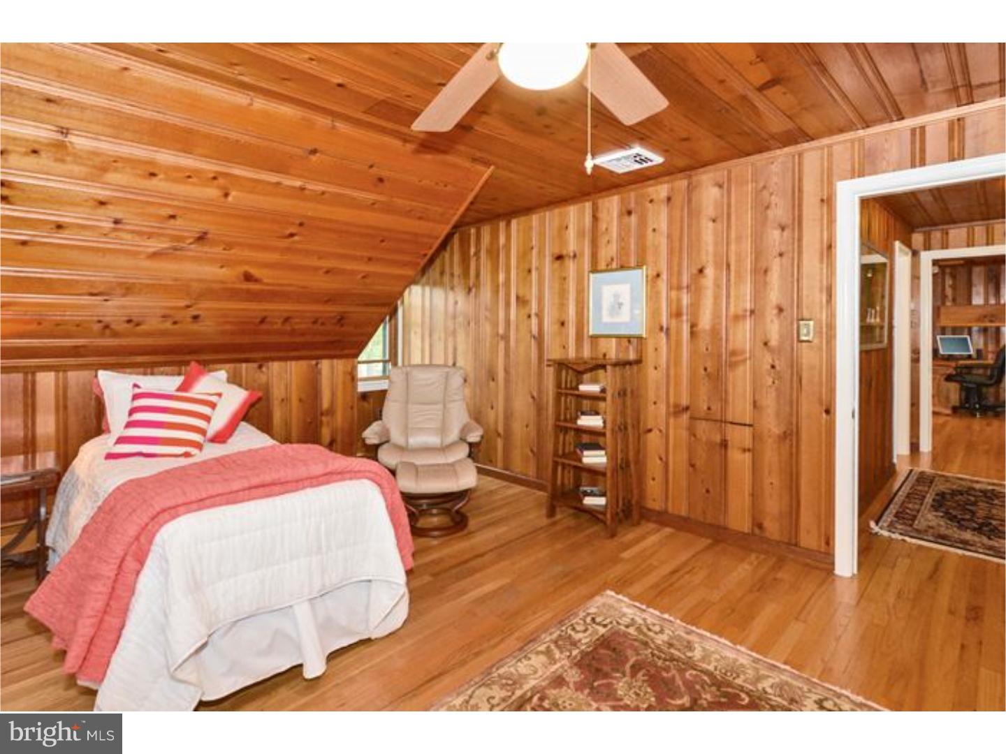 585 River Road Yardley, PA 19067 - Photo 20 of 25 Bedroom 4
