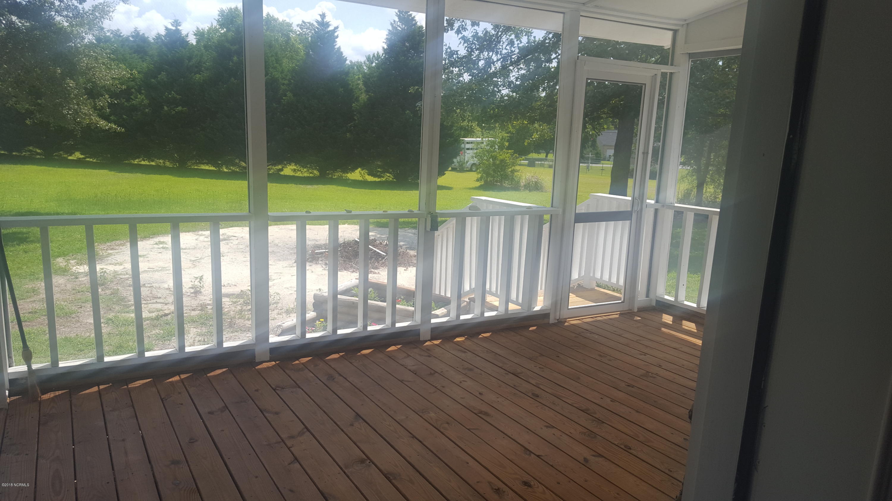 148 Camp Queens Road Swansboro, NC 28584 - Photo 18 of 21 20180630_112007