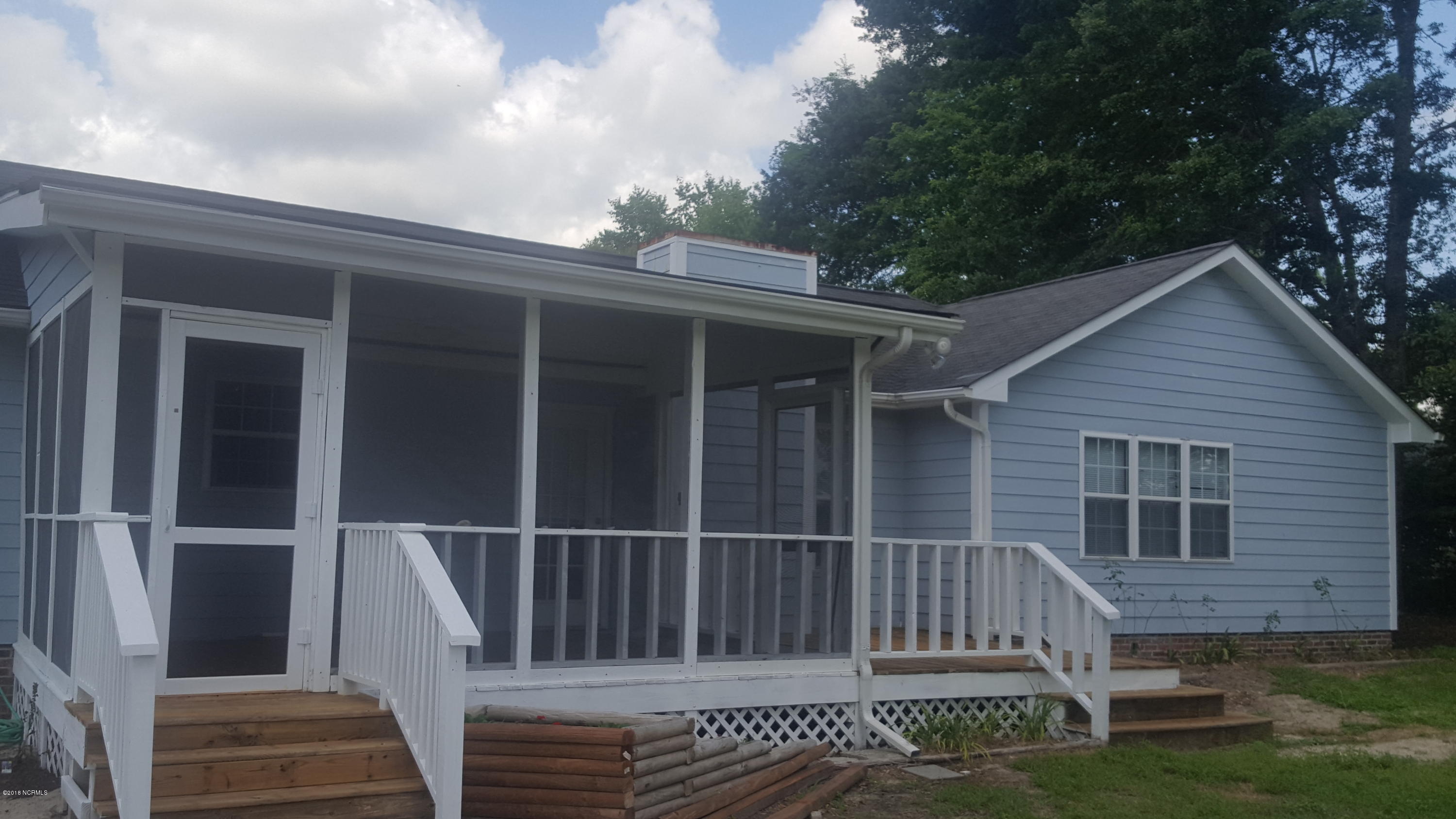 148 Camp Queens Road Swansboro, NC 28584 - Photo 8 of 21 20180630_105613