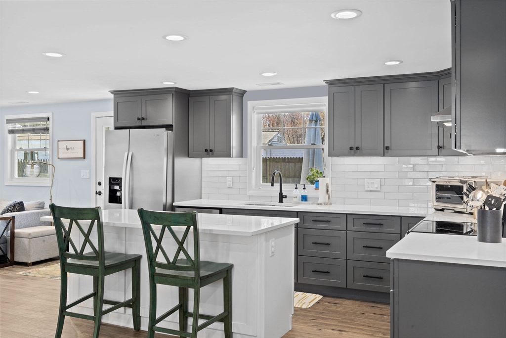 14 Carver Road Framingham, MA 01701 - Photo 3 of 40 Gallery Image 3
