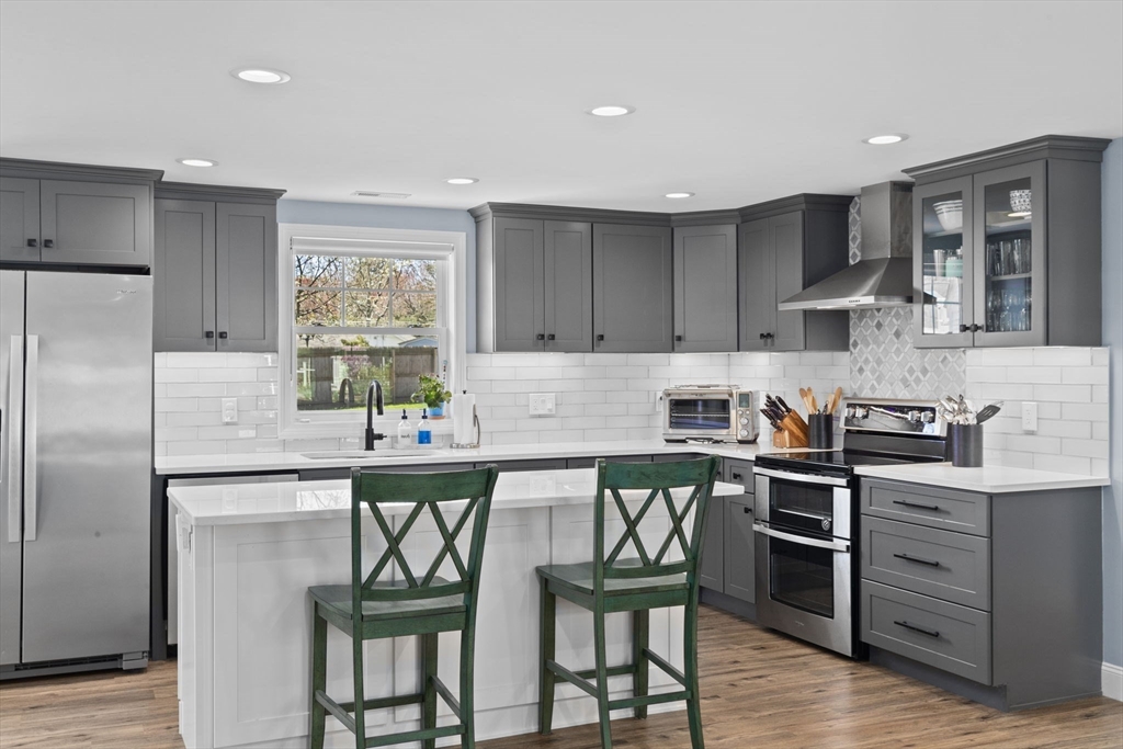 14 Carver Road Framingham, MA 01701 - Photo 9 of 40 Gallery Image 9