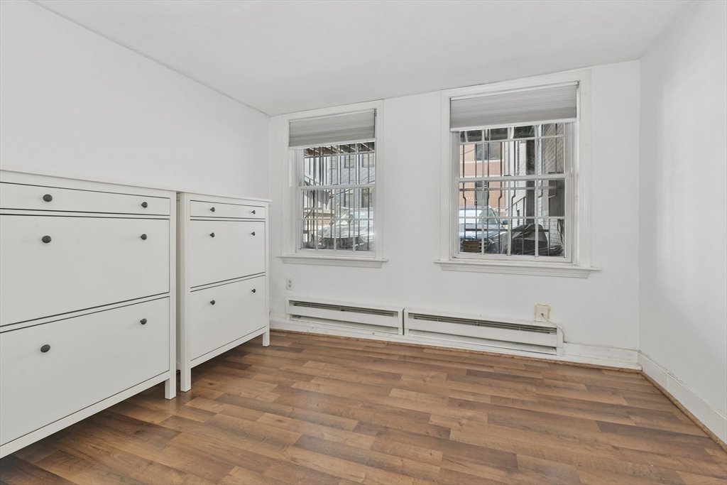 15 St George Street, Unit 1 Boston, MA 02118 - Photo 10 of 15
