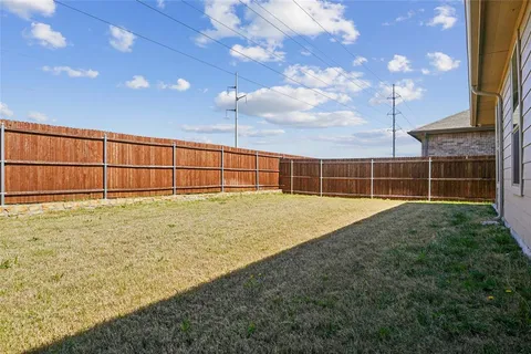 $360,000 | 1041 Southwark Drive, Fort Worth, TX 76247