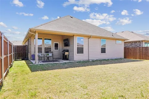 $360,000 | 1041 Southwark Drive, Fort Worth, TX 76247