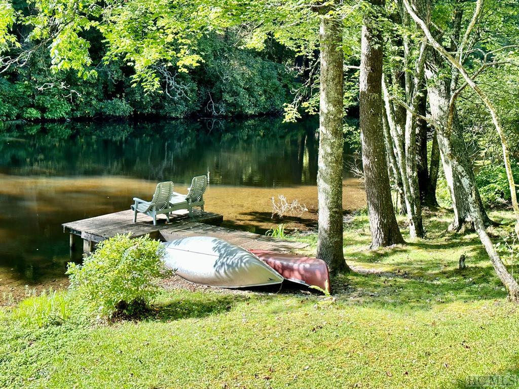 85 Hickory Hill Road Highlands, NC 28741 - Photo 3 of 28 Gallery Image 3