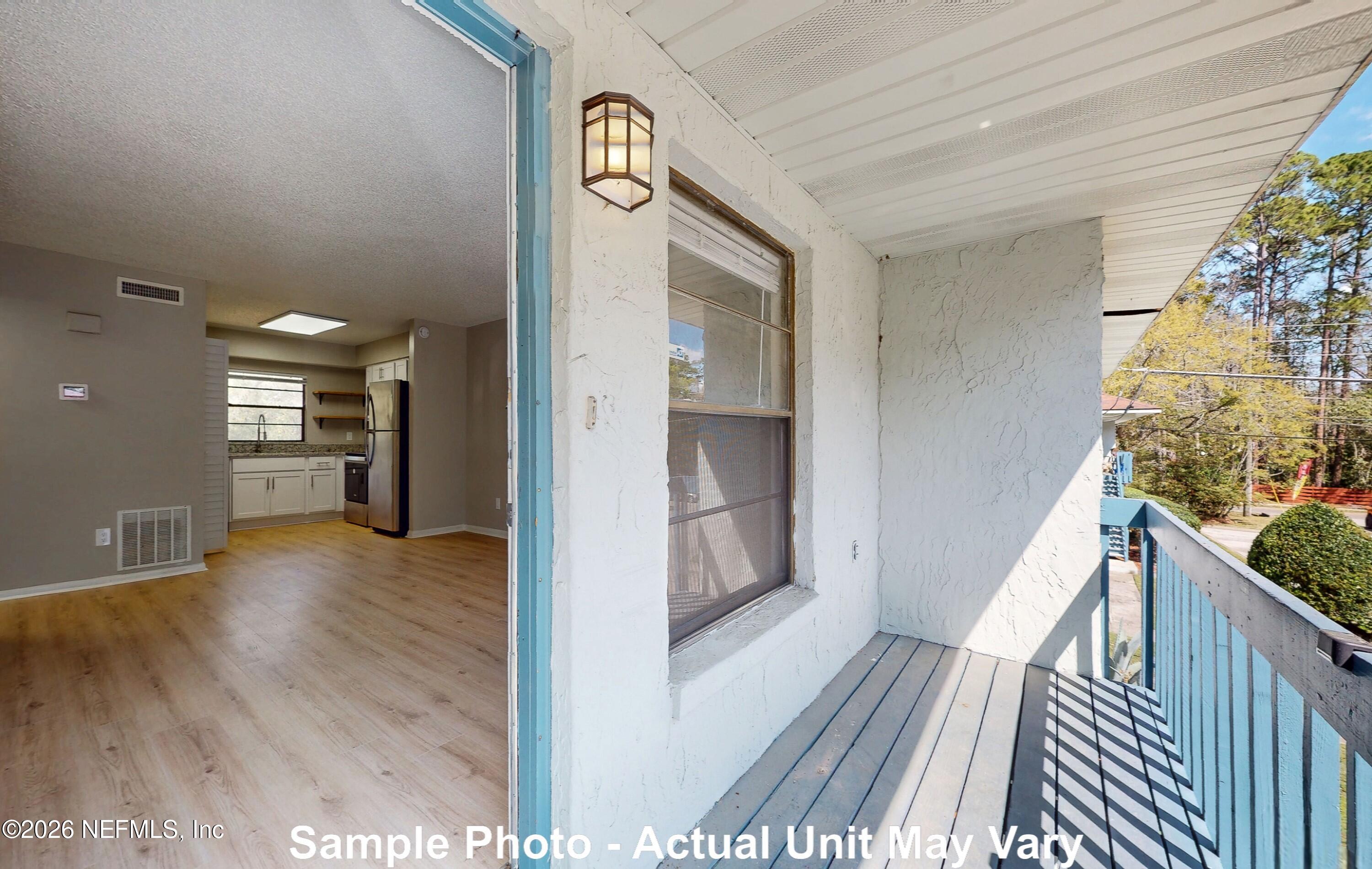 2111 Firestone Road, Unit 3 Jacksonville, FL 32210 - Photo 14 of 16 14 Ext Balcony b