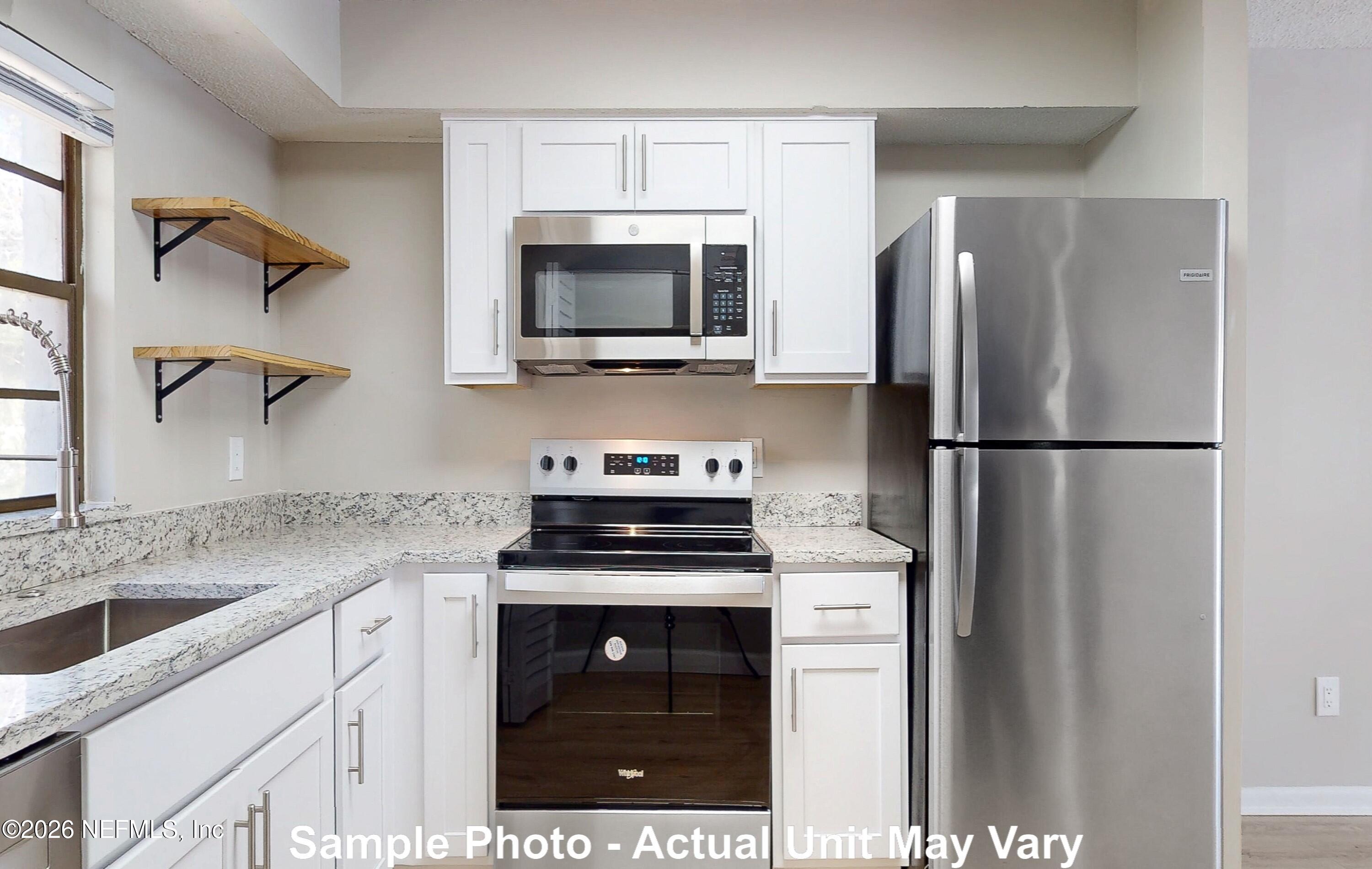 2111 Firestone Road, Unit 3 Jacksonville, FL 32210 - Photo 6 of 16 4 Kitchen b