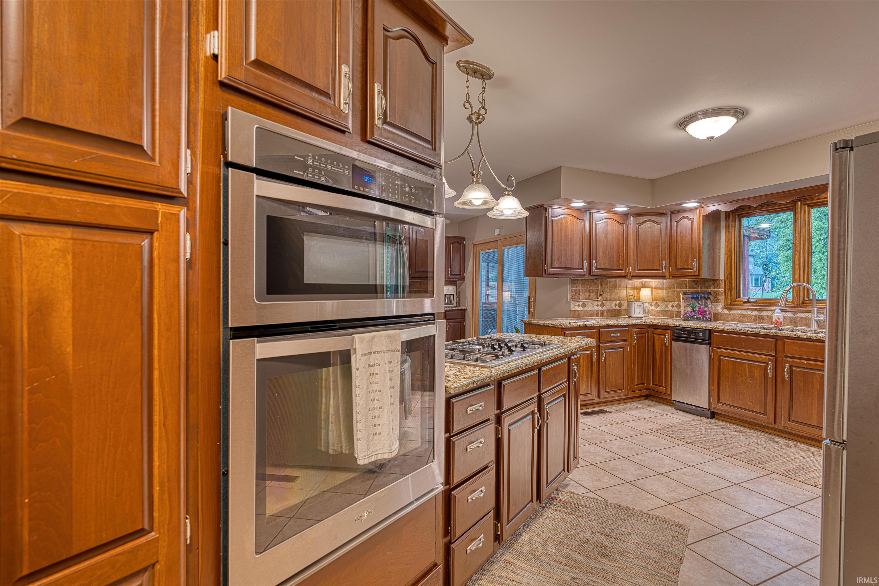 1611 Westminster Road Evansville, IN 47725 - Photo 22 of 36