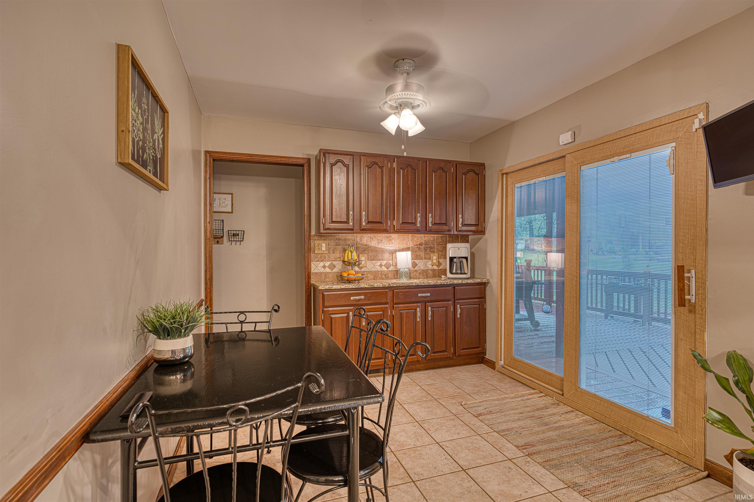 1611 Westminster Road Evansville, IN 47725 - Photo 26 of 36