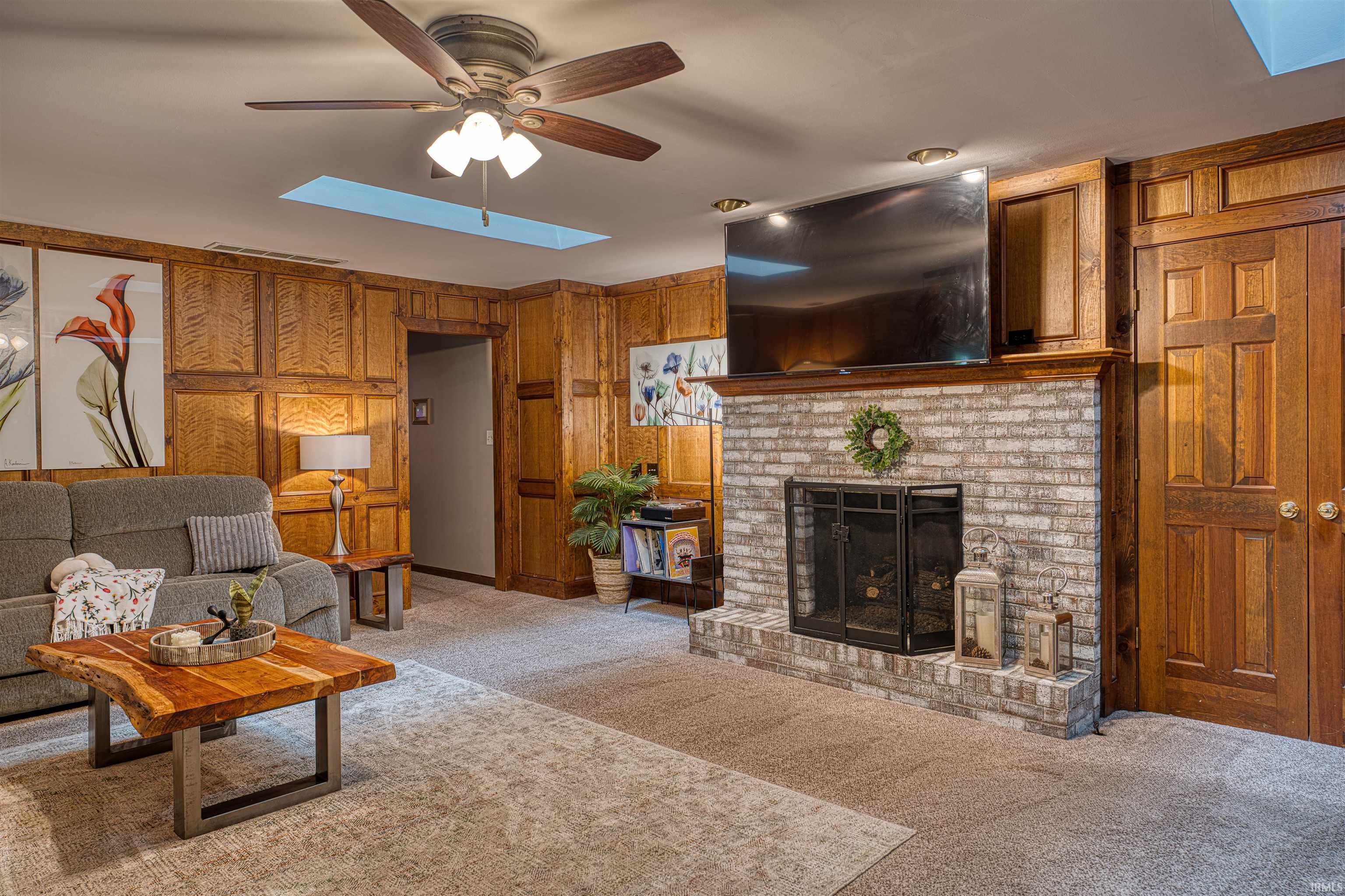 1611 Westminster Road Evansville, IN 47725 - Photo 10 of 36