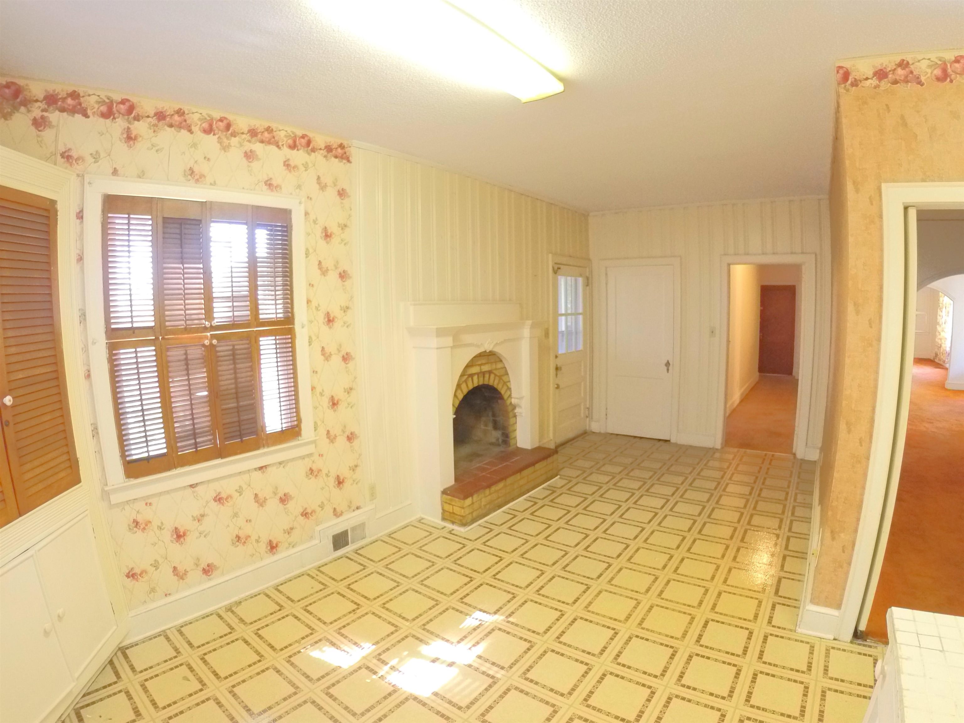 175 North Highpoint Road Spartanburg, SC 29301 - Photo 8 of 29