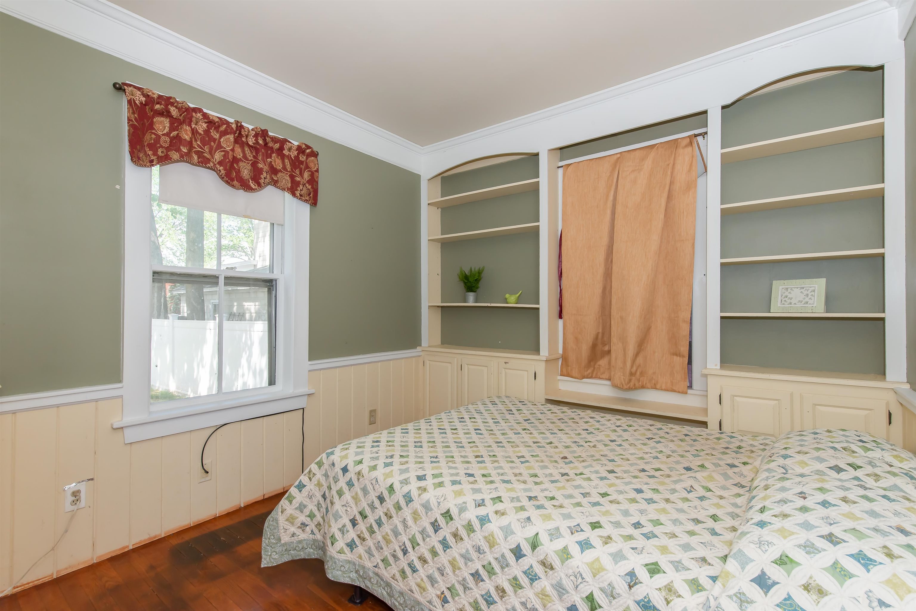 6 Pleasant Street Rochester, NH 03867 - Photo 16 of 37