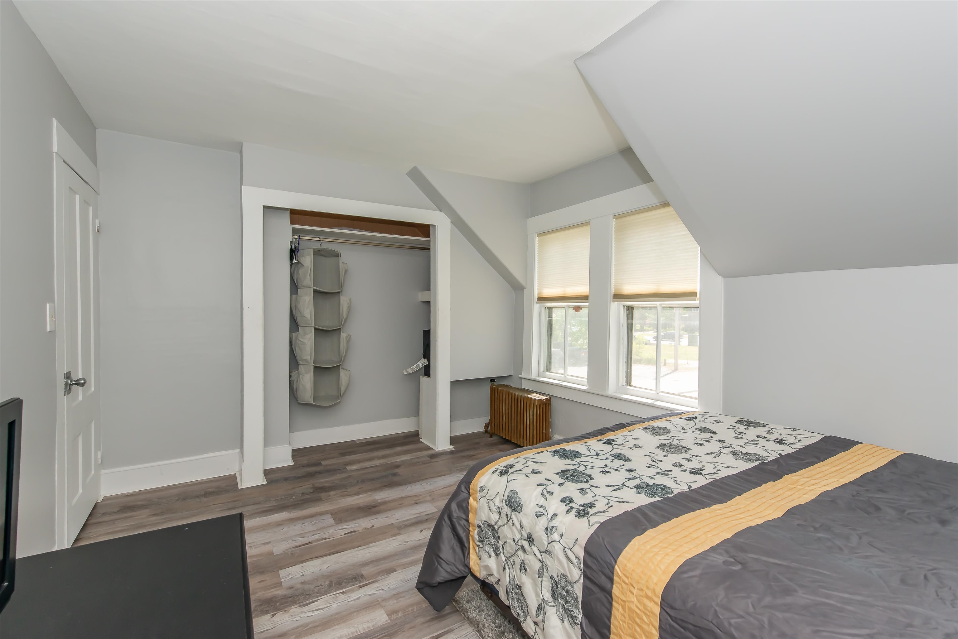 6 Pleasant Street Rochester, NH 03867 - Photo 26 of 37