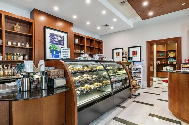 $11,000 | 3800 North Ocean Drive, Unit 650, Singer Island, FL 33404