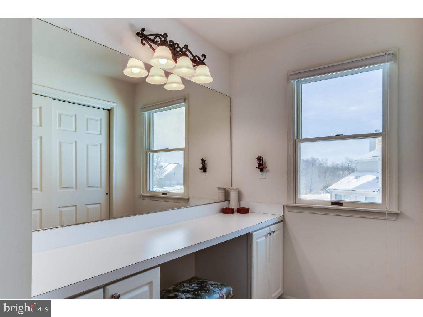 29 Zaitz Farm Road Princeton Junction, NJ 08550 - Photo 19 of 25 Bathroom