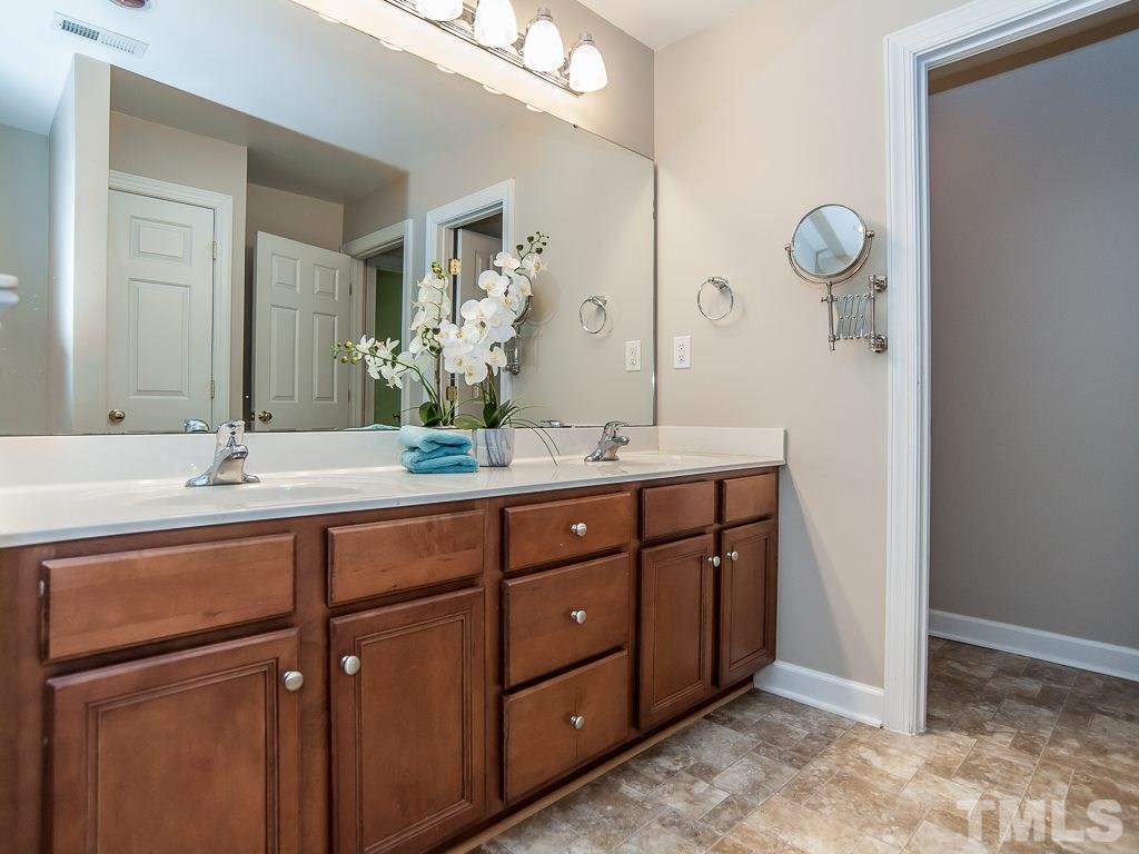 8039 Satillo Lane Raleigh, NC 27616 - Photo 18 of 30 Gallery Image 18