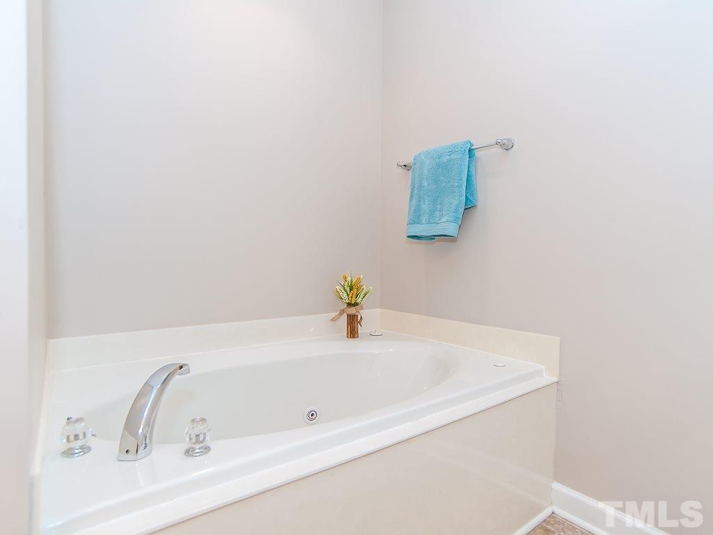 8039 Satillo Lane Raleigh, NC 27616 - Photo 19 of 30 Gallery Image 19