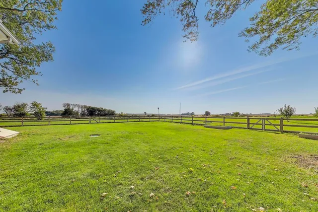 $580,000 | 17128 Lukens Road, Sycamore, IL 60178