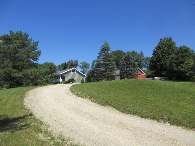 77715 Hipp Road Romeo, MI 48065 - Photo 40 of 41 31327429-41.JPG