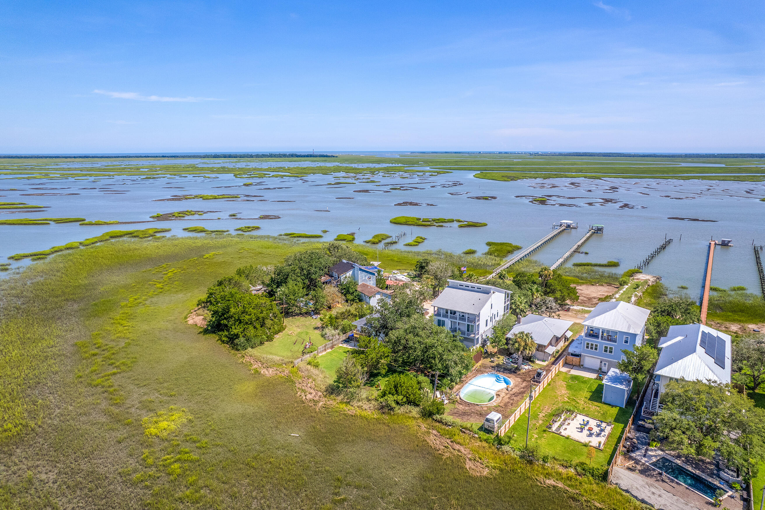 918 West Oceanview Road Charleston, SC 29412 - Photo 12 of 44 Zyndicate2267