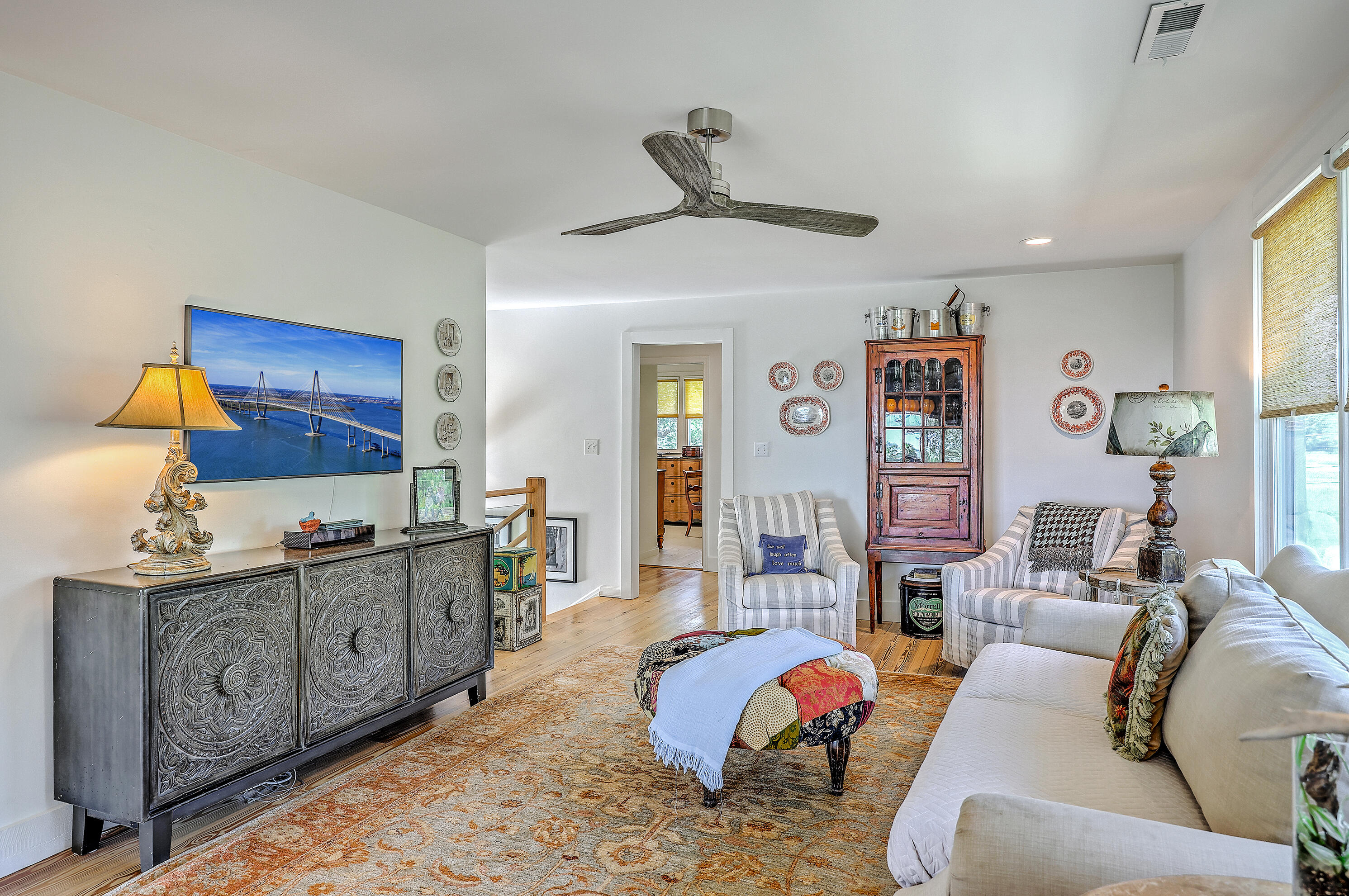 918 West Oceanview Road Charleston, SC 29412 - Photo 17 of 44 living3