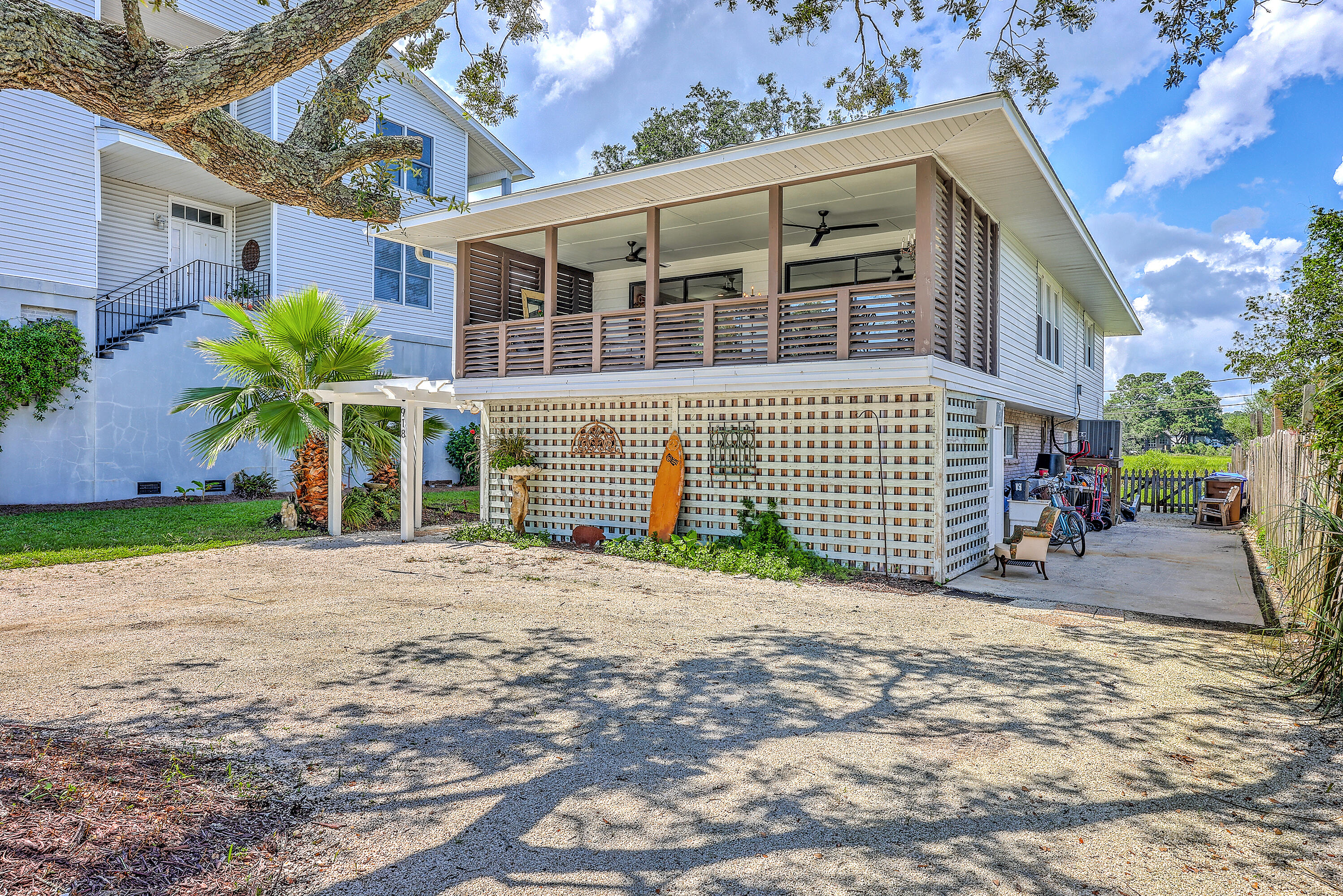 918 West Oceanview Road Charleston, SC 29412 - Photo 3 of 44 front good