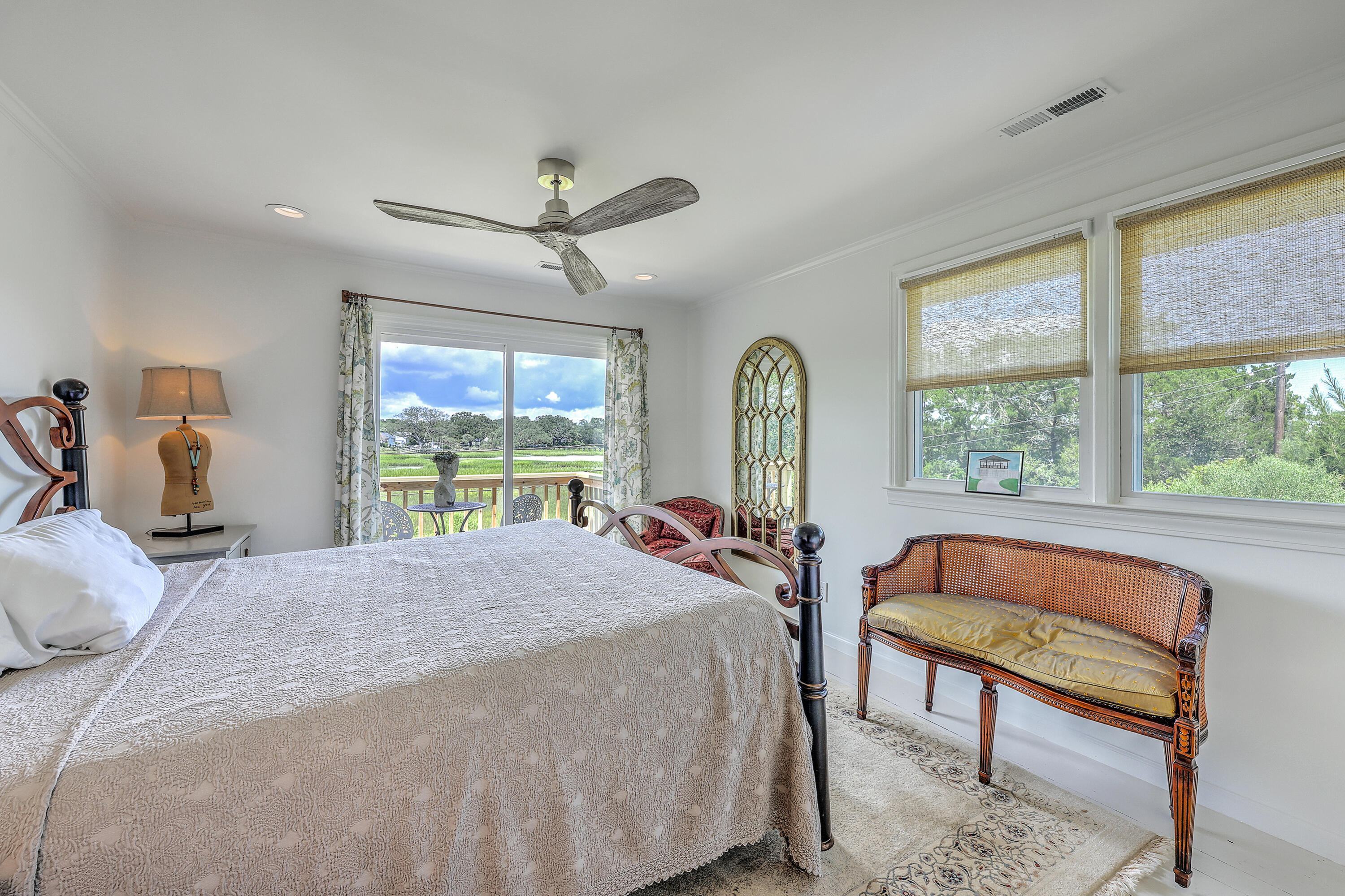 918 West Oceanview Road Charleston, SC 29412 - Photo 35 of 44 downstairs bed