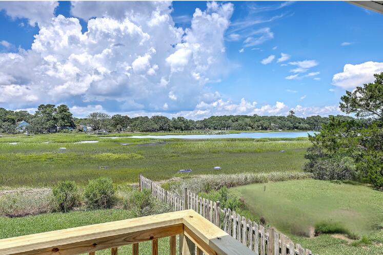 918 West Oceanview Road Charleston, SC 29412 - Photo 42 of 44 back porch view