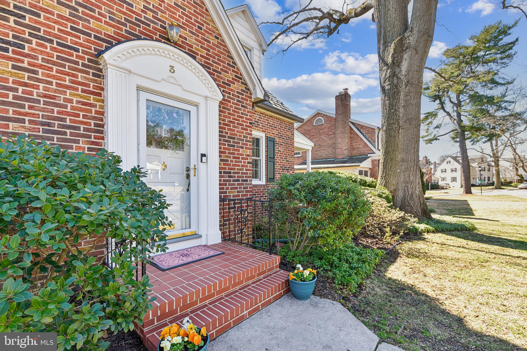 3 Aintree Road Towson, MD 21286 - Photo 2 of 40