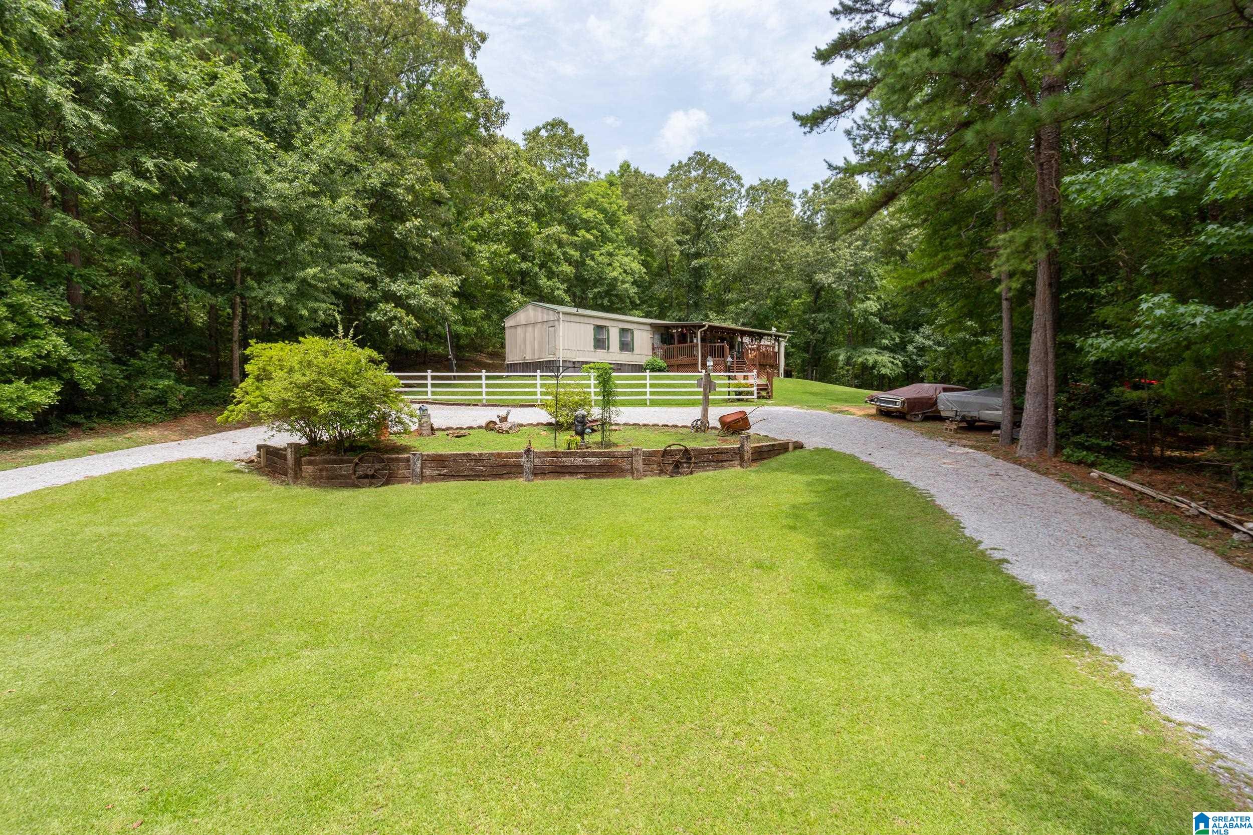 1055 Collins Road Ohatchee, AL 36271 - Photo 31 of 42