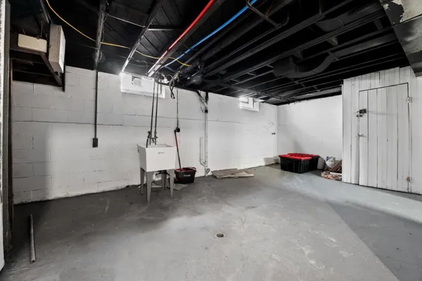 $125,000 | 16267 Edmore Drive, Detroit, MI 48205