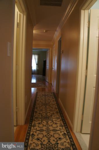 12208 Falls Road Potomac, MD 20854 - Photo 3 of 30 Interior (General)