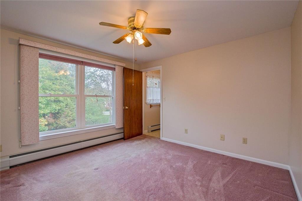 28 Vernon Road Cape Elizabeth, ME 04107 - Photo 22 of 25 In law bedroom