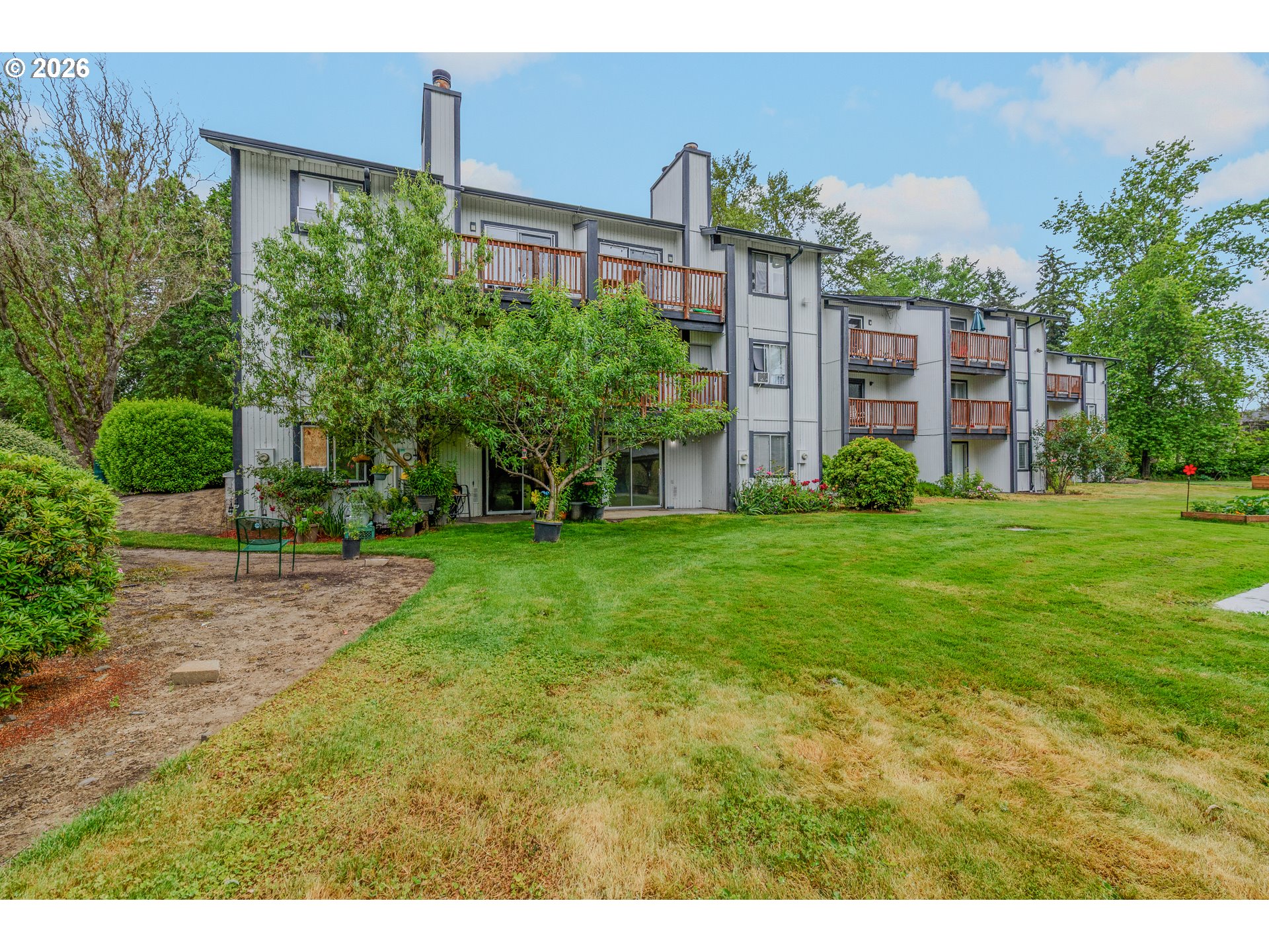 14095 Southwest Walker Road, Unit 95 Beaverton, OR 97005 - Photo 34 of 37