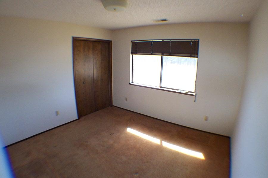 8779 Whispering Oaks Road Redding, CA 96002 - Photo 13 of 28 bed 1