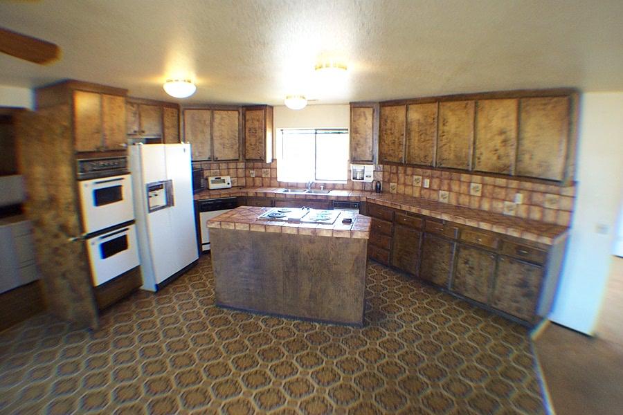 8779 Whispering Oaks Road Redding, CA 96002 - Photo 9 of 28 kitchen