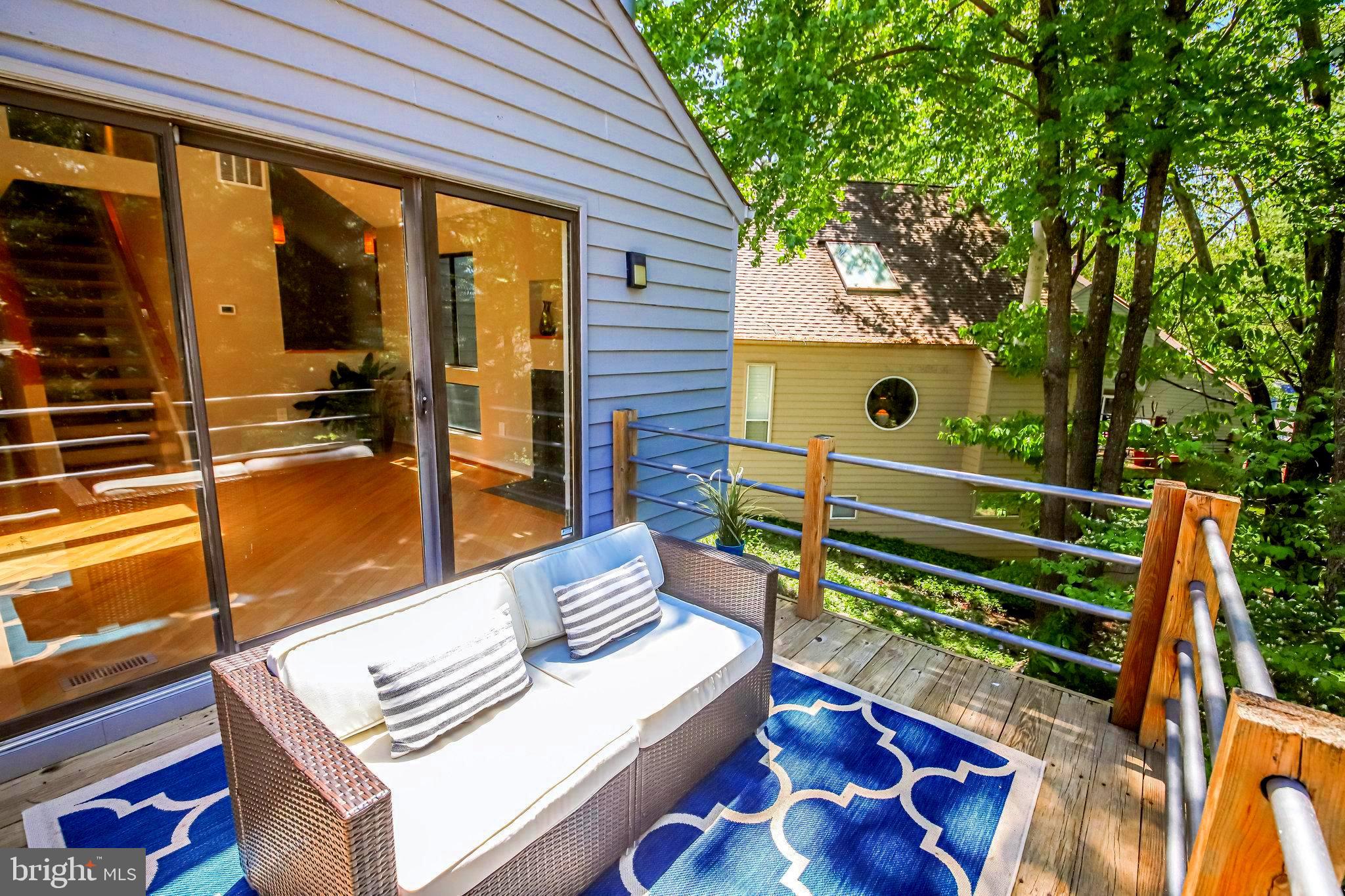 1656 Cedar Hollow Way Reston, VA 20194 - Photo 10 of 36 Deck faces west for optimal sunset views...