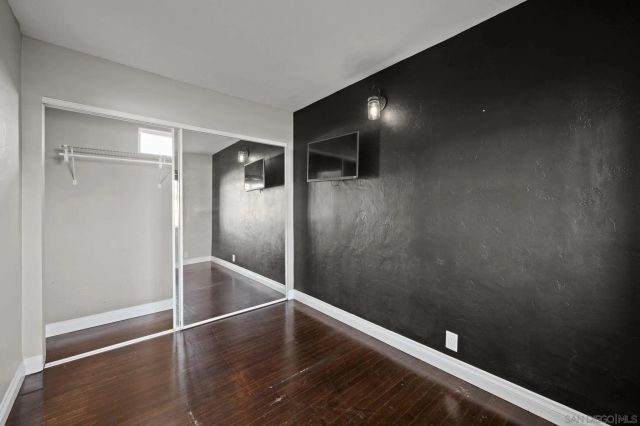 a view of empty room