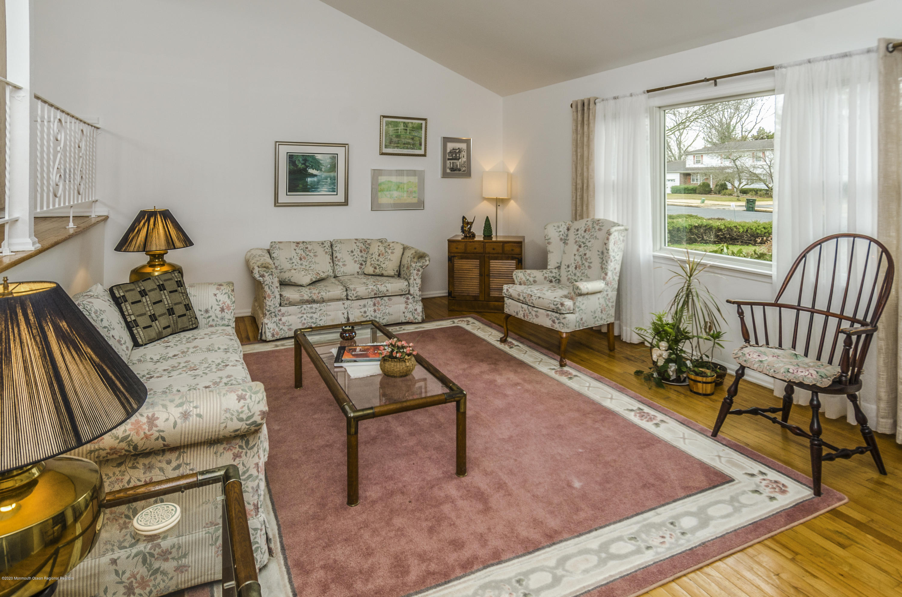 98 Old Post Road Freehold, NJ 07728 - Photo 11 of 41 Living Room