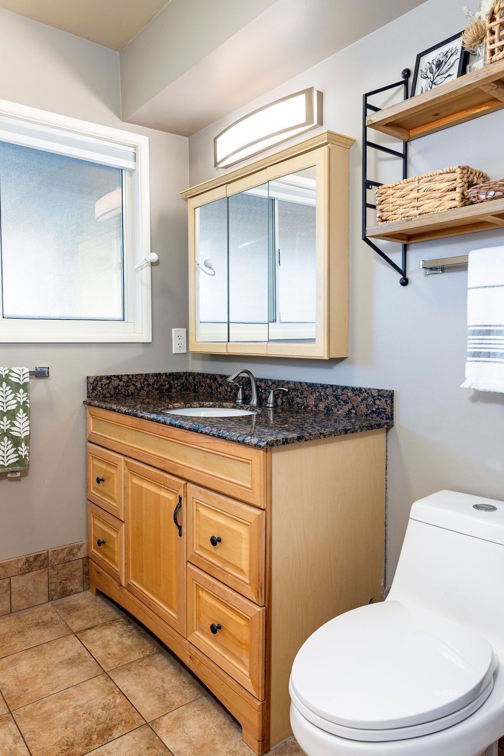 1227 Wayne Street Ridgecrest, CA 93555 - Photo 27 of 43 Gallery Image 27
