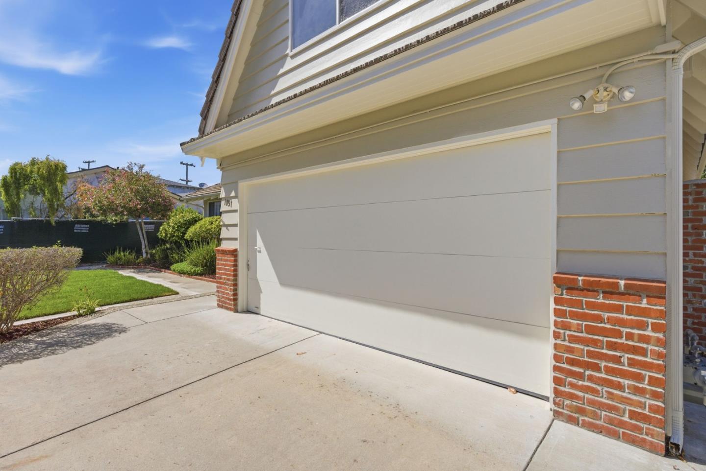 1091 Rockefeller Drive Sunnyvale, CA 94087 - Photo 5 of 42