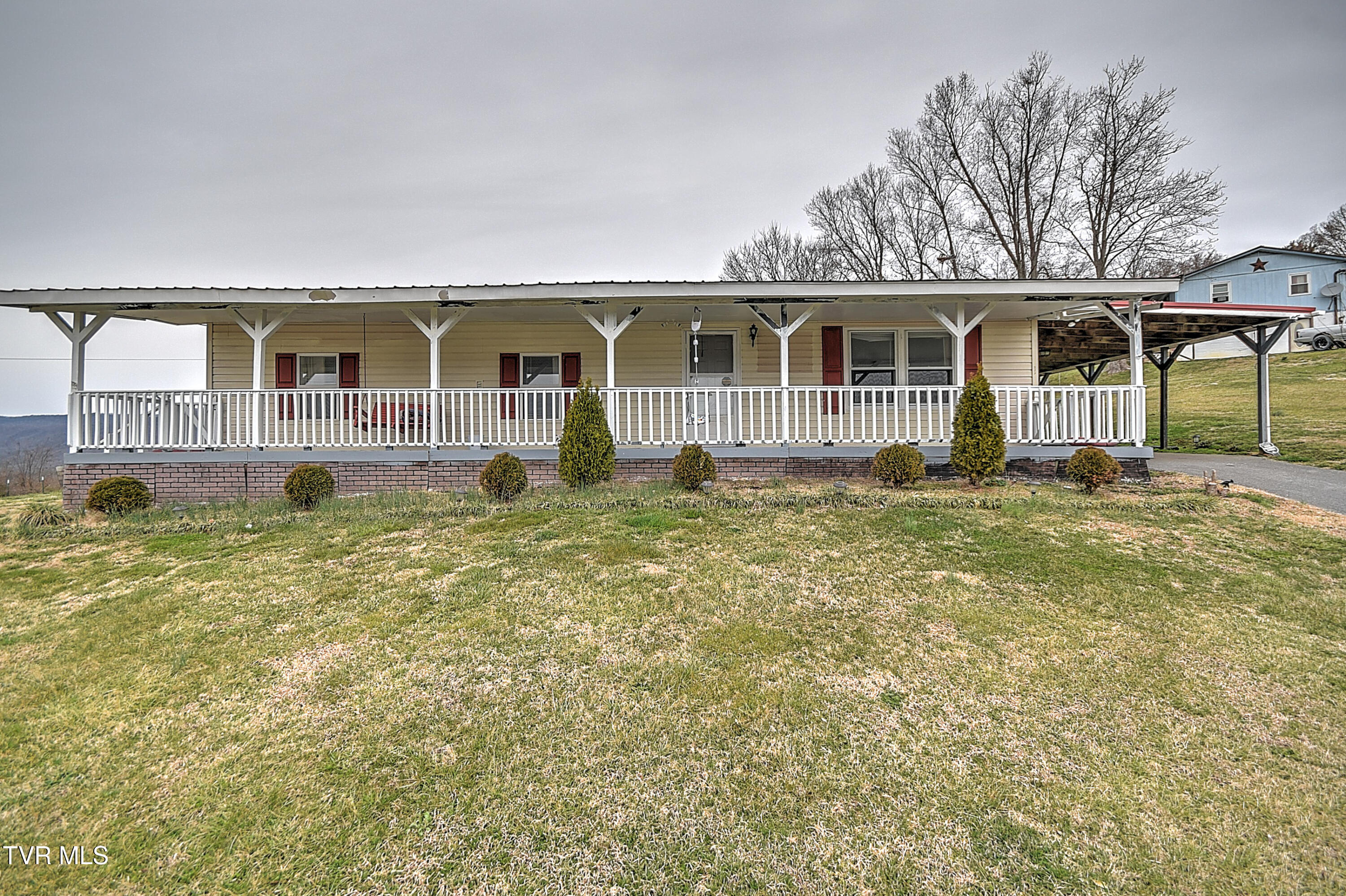 875 Pitt Loop Chuckey, TN 37641 - Photo 3 of 46 875 Pitt Loop KO-2