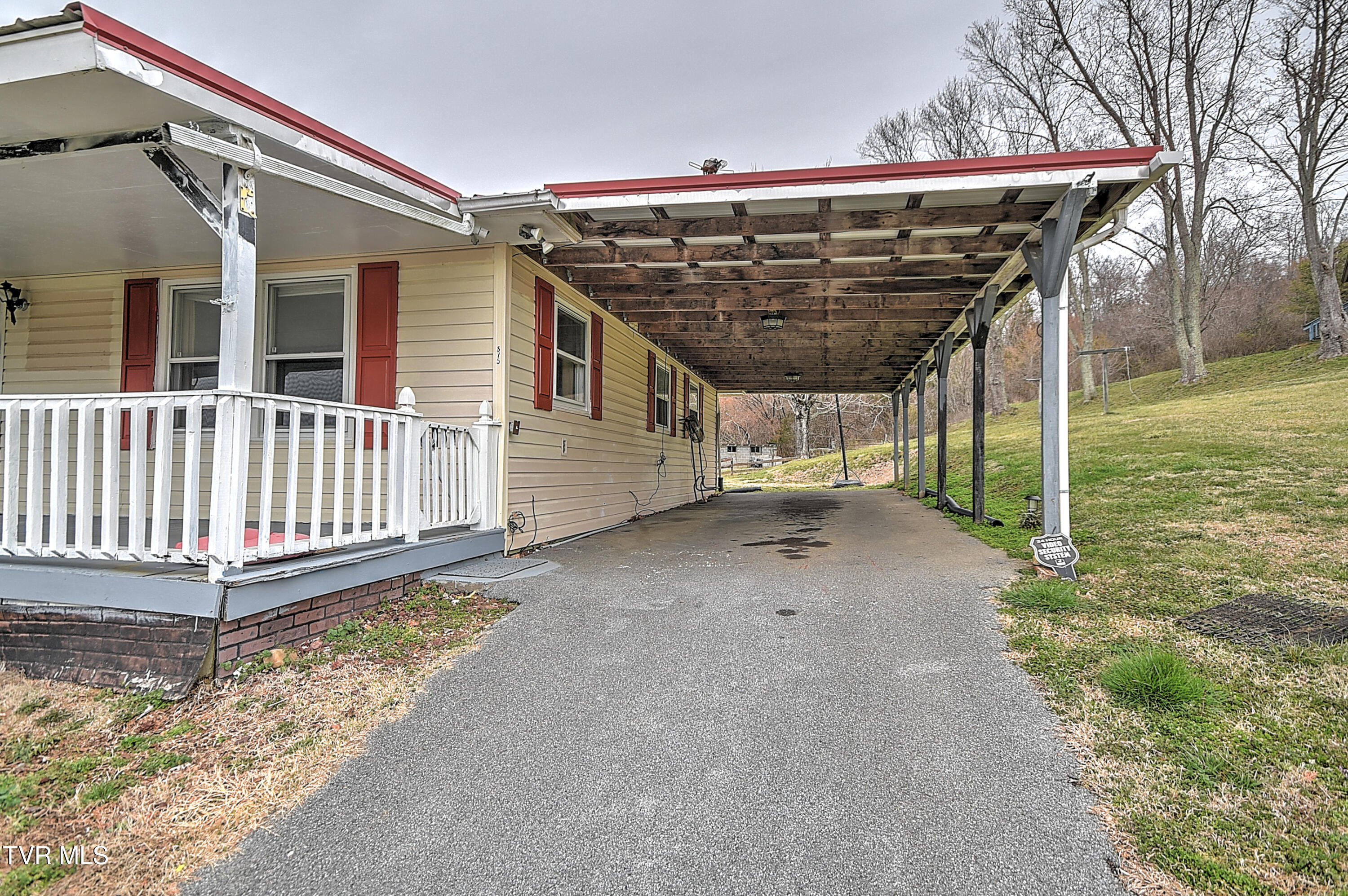 875 Pitt Loop Chuckey, TN 37641 - Photo 5 of 46 875 Pitt Loop KO-45