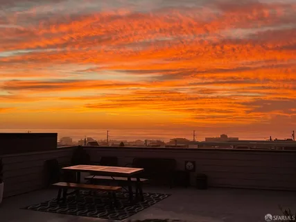 $929,000 | 2401 44th Avenue, Unit 1, San Francisco, CA 94116