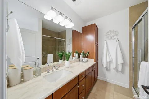 $929,000 | 2401 44th Avenue, Unit 1, San Francisco, CA 94116