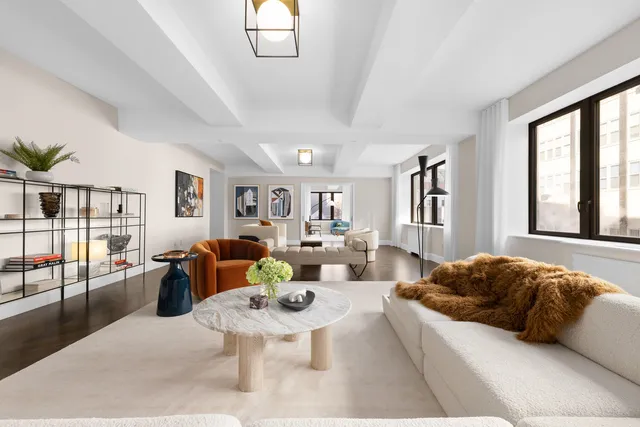 $5,995,000 | 220 East 20th Street, Unit 3 | Gramercy