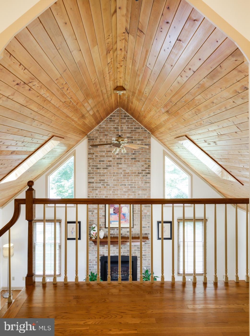620 Ridge Road Salisbury, MD 21801 - Photo 26 of 53 Landing w/ Hardwood